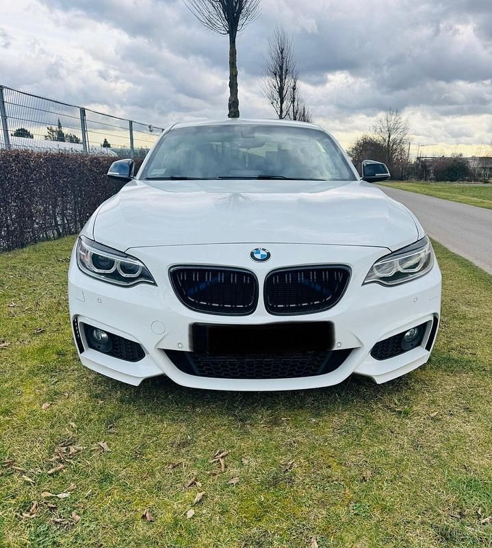 Gebraucht BMW 220 M Sport 190 PS (139 kW) 2014 Weiß Coupé
