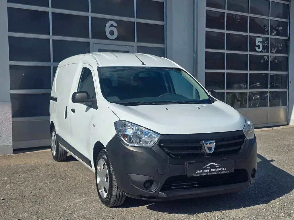 Gebraucht Dacia Dokker Ambiance 102 PS (75 kW) 2016 Weiß Van / Kleinbus