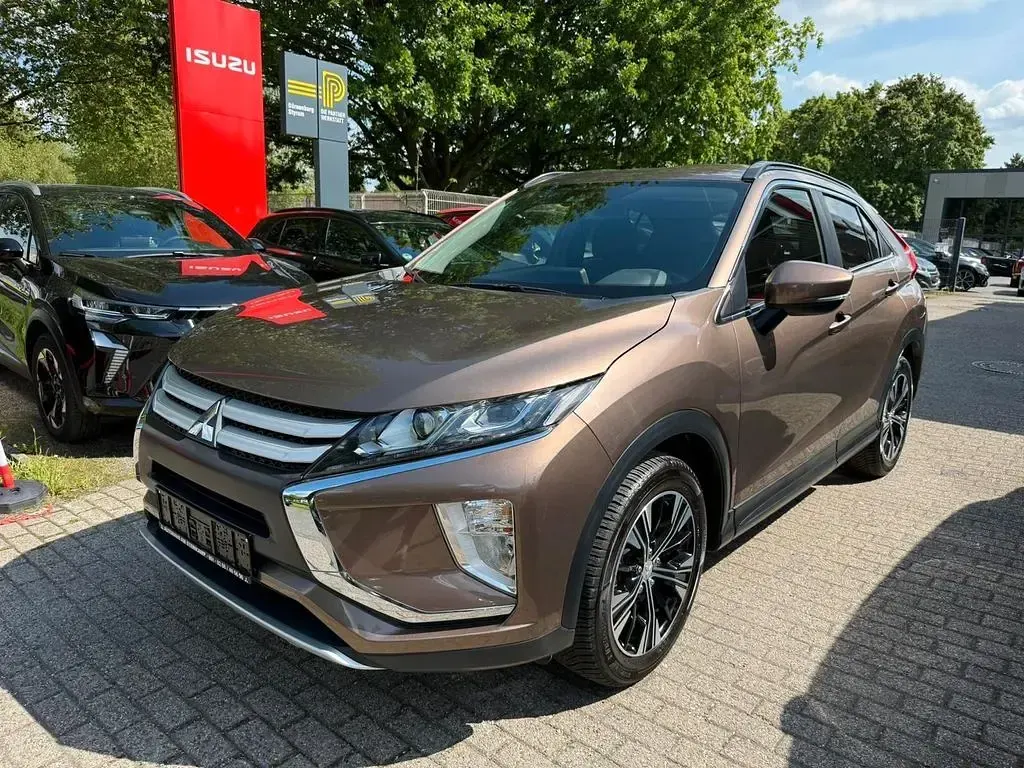 Gebraucht Mitsubishi Eclipse Cross Diamant Edition 163 PS (119 kW) 2019 Braun SUV