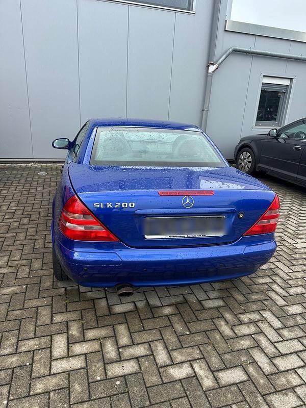 Blau Gebraucht 1999 Mercedes SLK200 Cabrio | 1.200 € (Superpreis) - Bild 1/4