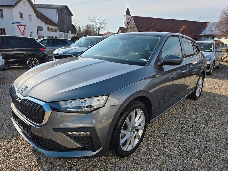 Gebraucht Skoda Scala Selection 150 PS (110 kW) 2025 Grau Kleinwagen