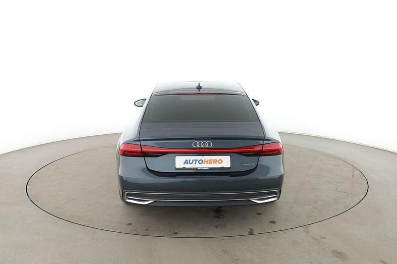 Używany Audi A7 Sportback 286 KM (210 kW) 2019 Niebieski Hatchback