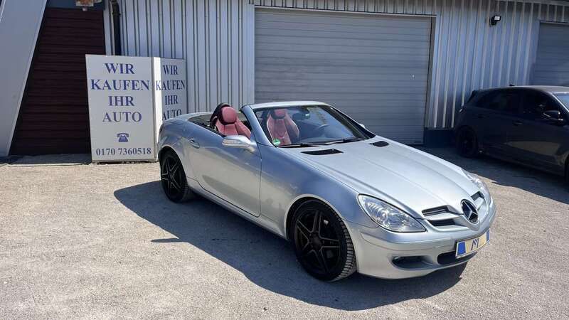 Tellursilber metalliclack Gebraucht 2006 Mercedes SLK280 Cabrio | 11.666 € (Etwas zu teuer) - Bild 1/4