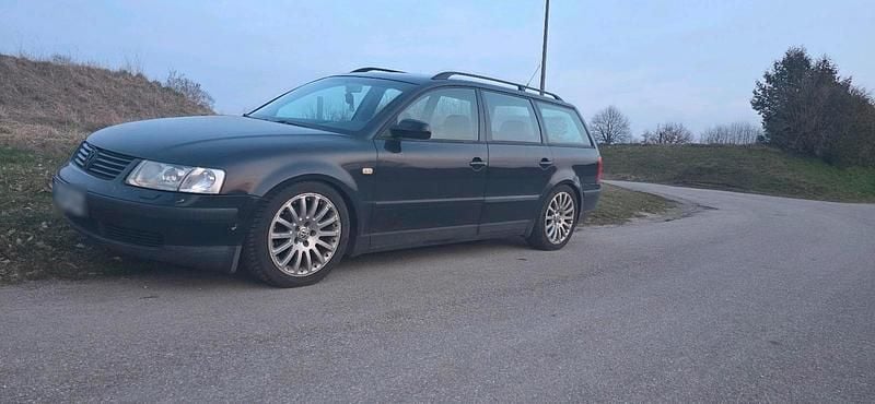 Gebraucht VW Passat Highline 116 PS (85 kW) 1999 Schwarz Kombi
