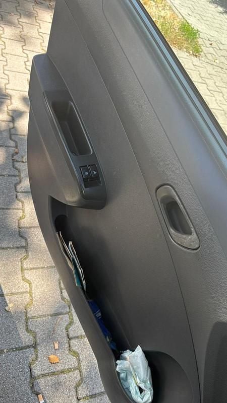 Gebraucht VW Polo 70 PS (51 kW) 2010 Weiß Kleinwagen