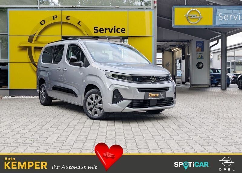 Grey metallic Gebraucht 2024 Opel Combo Life Van / Kleinbus | 31.650 € (Teuer) - Bild 1/4