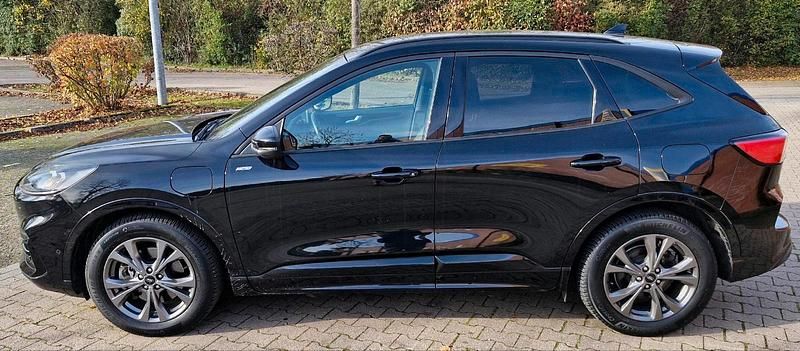Gebraucht Ford Kuga 225 PS (165 kW) 2020 Schwarz SUV