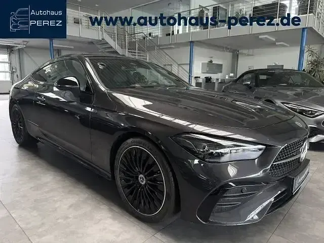 Gebraucht Mercedes CLE300 Premium 258 PS (189 kW) 2024 Coupé