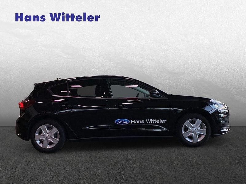 Gebraucht Ford Focus Titanium 155 PS (114 kW) 2026 Schwarz Limousine