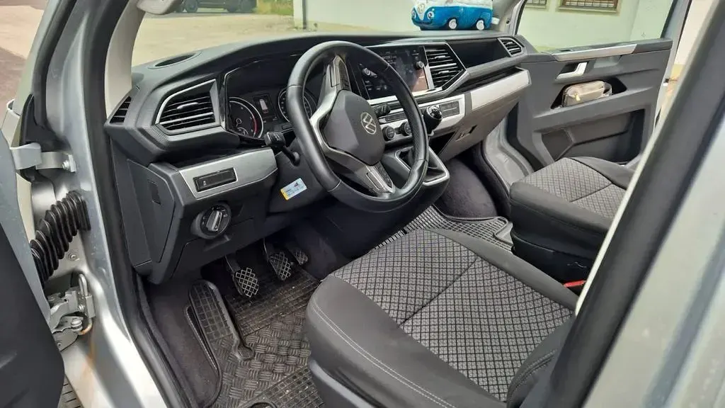 Gebraucht VW California Beach 150 PS (110 kW) 2021 Silber Van