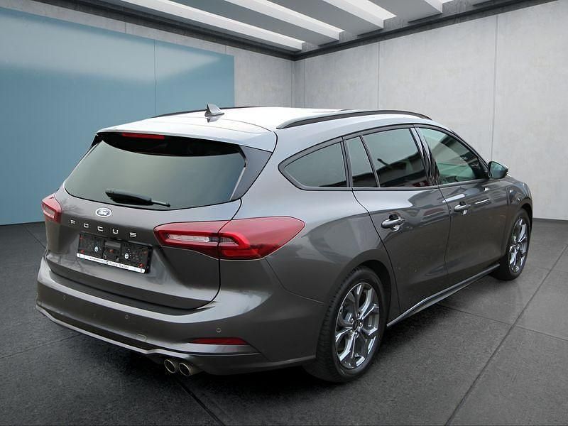 Gebraucht Ford Focus 125 PS (91 kW) 2024 Grau Kombi
