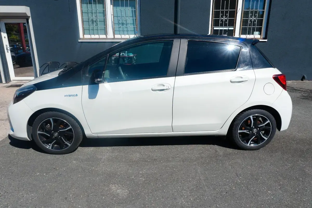 Gebraucht Toyota Yaris Style 75 PS (55 kW) 2017 Kleinwagen