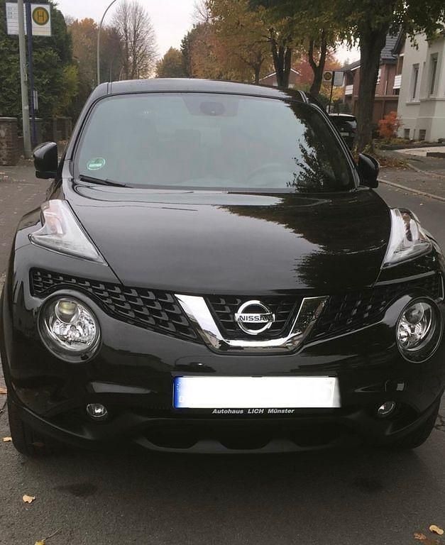 Schwarz Gebraucht 2018 Nissan Juke N-Connecta SUV | 9.900 € (Guter Preis) - Bild 1/4
