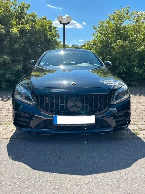 Gebraucht Mercedes C43 AMG AMG 390 PS (286 kW) 2019 Schwarz Coupé