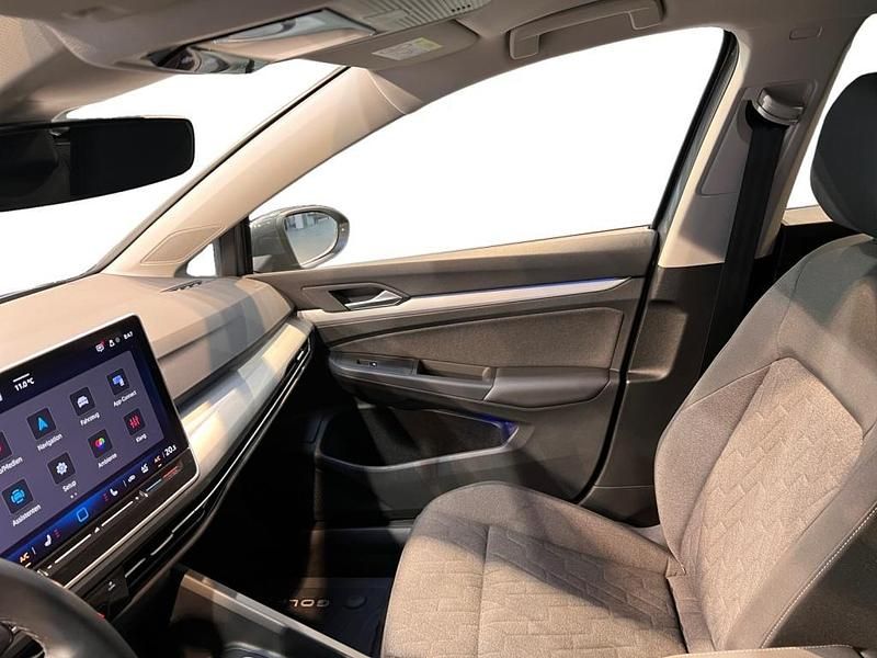 Gebraucht VW Golf VIII Goal 116 PS (85 kW) 2024 Delfingrau metallic Limousine