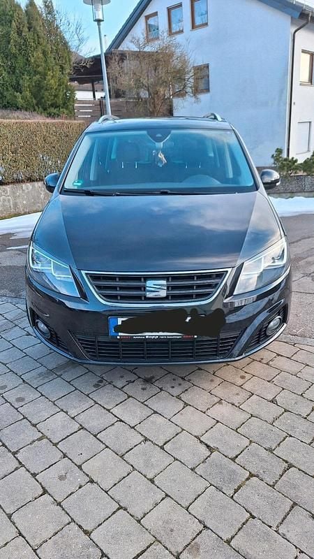 Schwarz Gebraucht 2016 Seat Alhambra Style Van / Kleinbus | 17.800 € (Fairer Preis) - Bild 1/4