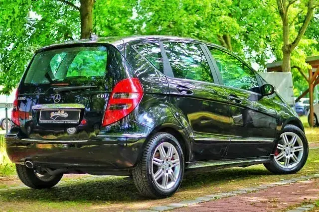 Gebraucht Mercedes A180 Avantgarde 109 PS (80 kW) 2005 Schwarz Kleinwagen