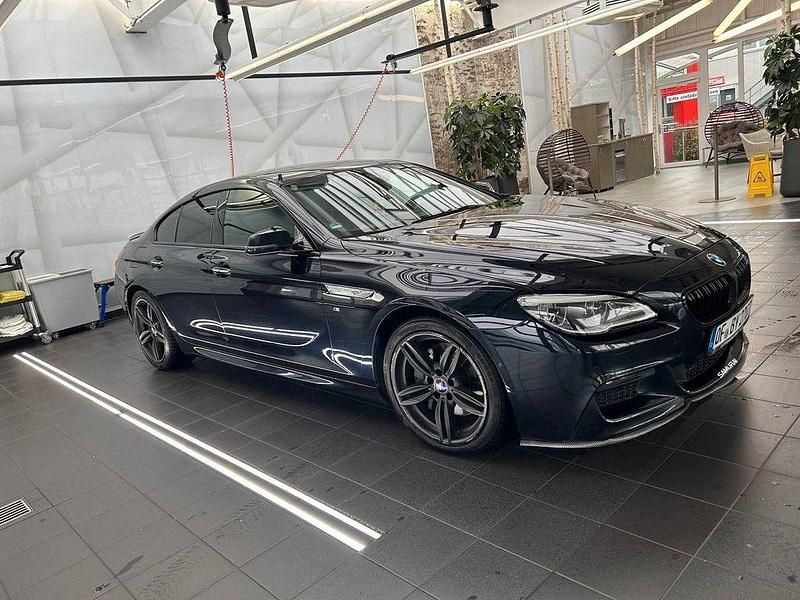 Blau Gebraucht 2016 BMW 640 Sport Line Coupé | 21.500 € (Fairer Preis) - Bild 1/4