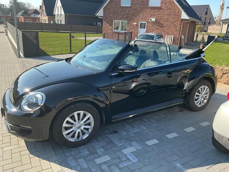 Gebraucht VW Beetle 105 PS (77 kW) 2016 Schwarz Kleinwagen