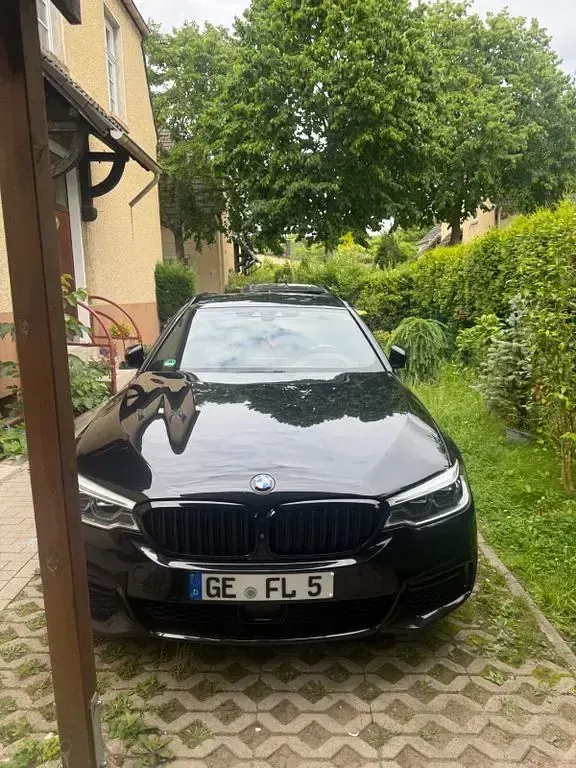 Gebraucht BMW 530 Performance 265 PS (194 kW) 2019 Schwarz Kombi