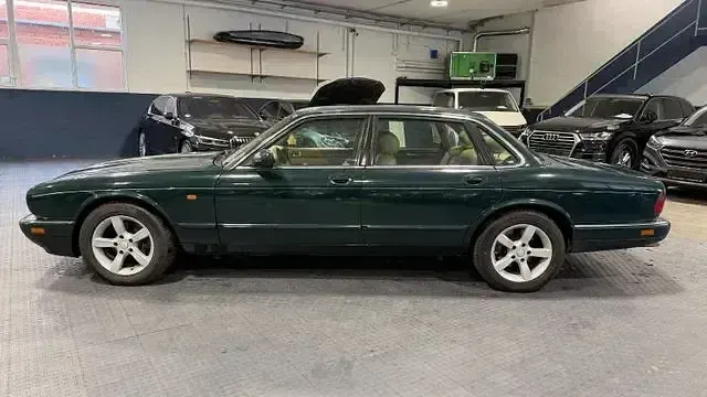 Gebraucht Jaguar XJ6 211 PS (155 kW) 1996 Grün Limousine