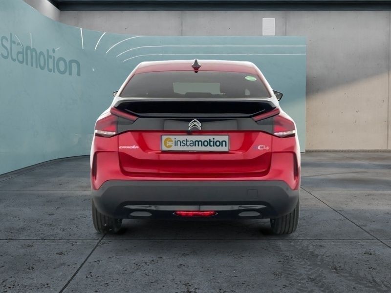 Gebraucht Citroën e-C4 Shine 100 kW (136 PS) 2024 Rot Limousine