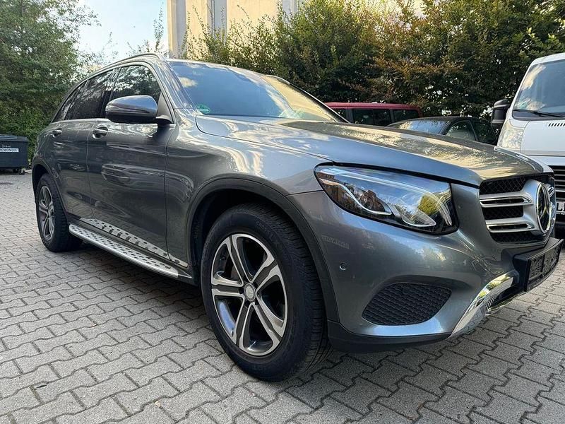 Gebraucht Mercedes GLC250 AMG 211 PS (155 kW) 2016 Grau SUV