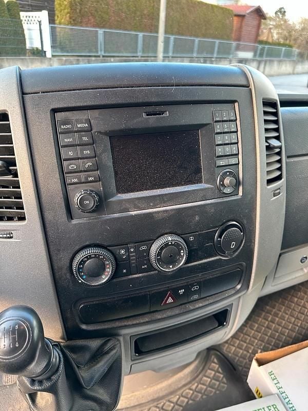 Gebraucht Mercedes Sprinter 163 PS (119 kW) 2018 Weiß Van