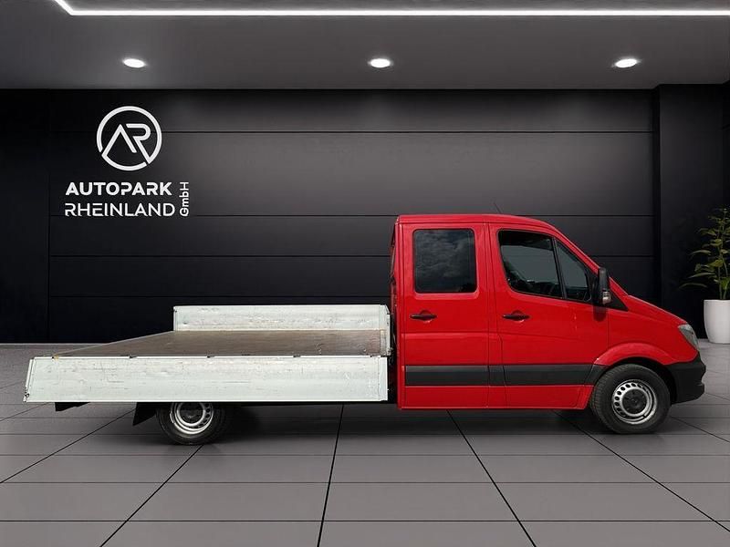 Gebraucht Mercedes Sprinter 143 PS (105 kW) 2018 Rot Van