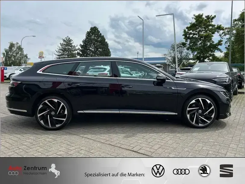 Gebraucht VW Arteon R-line 320 PS (235 kW) 2024 Deep black pearlescent Kombi