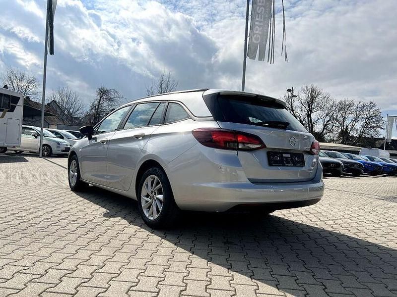 Gebraucht Opel Astra 110 PS (80 kW) 2021 Silber metallic Kombi