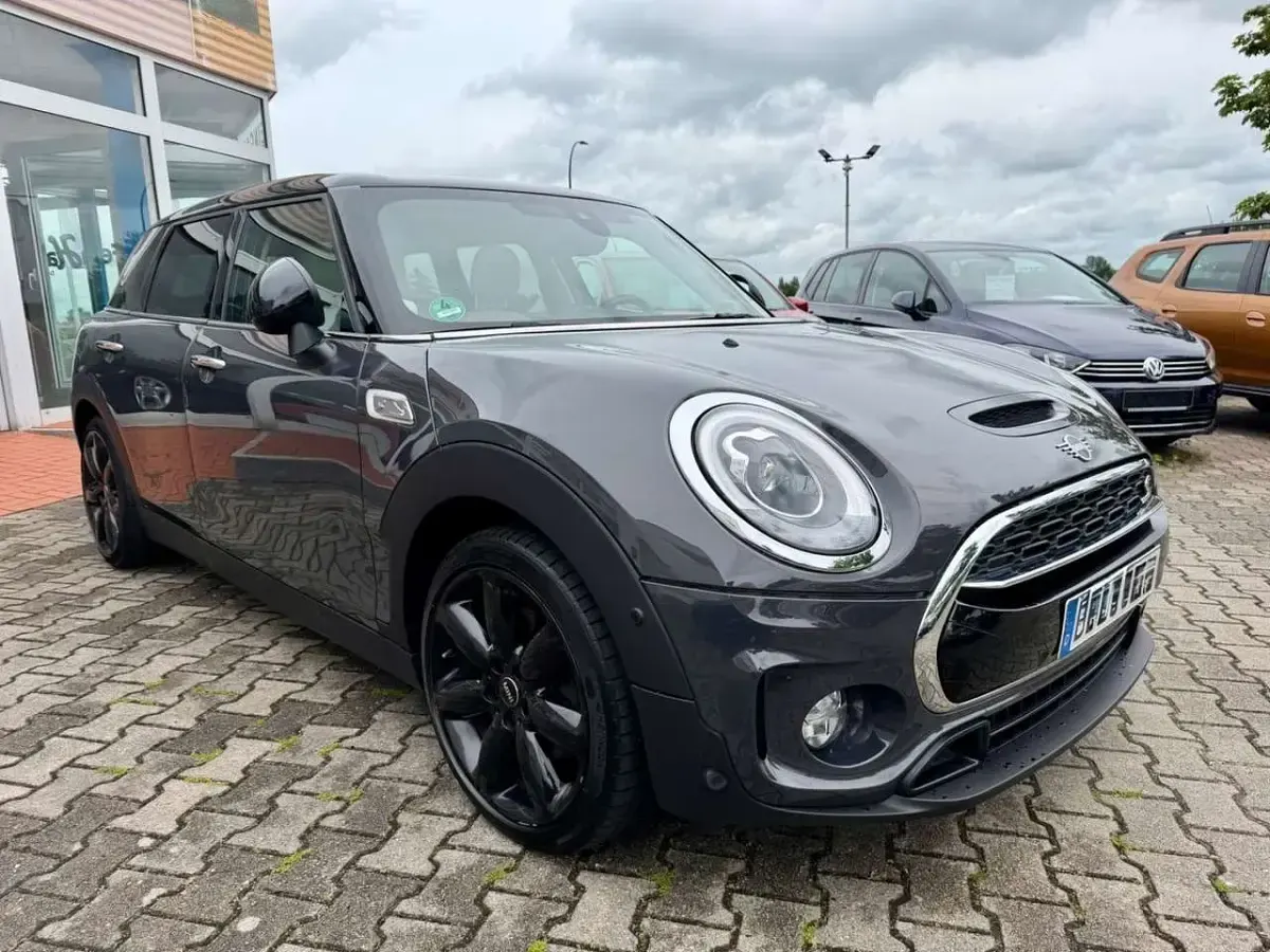 Gebraucht Mini Cooper S Clubman 192 PS (141 kW) 2018 Thundergrey Kombi