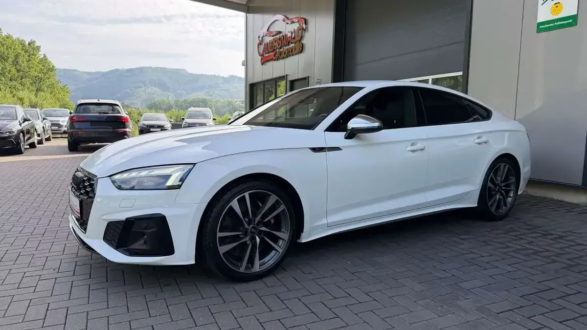 Gebraucht Audi S5 341 PS (250 kW) 2023 Ibisweiss Coupé