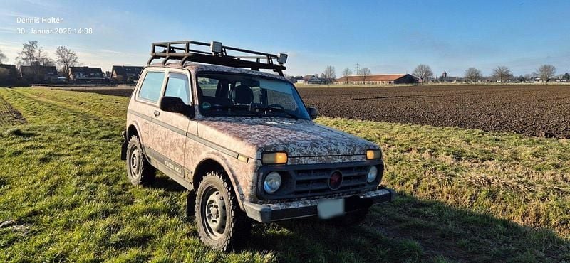 Gebraucht Lada Taiga 84 PS (61 kW) 2018 Andere farben SUV