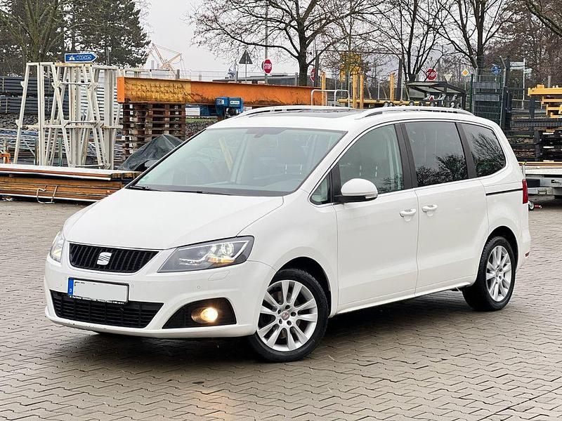 Gebraucht Seat Alhambra 170 PS (125 kW) 2011 "candy" weiss Van / Kleinbus