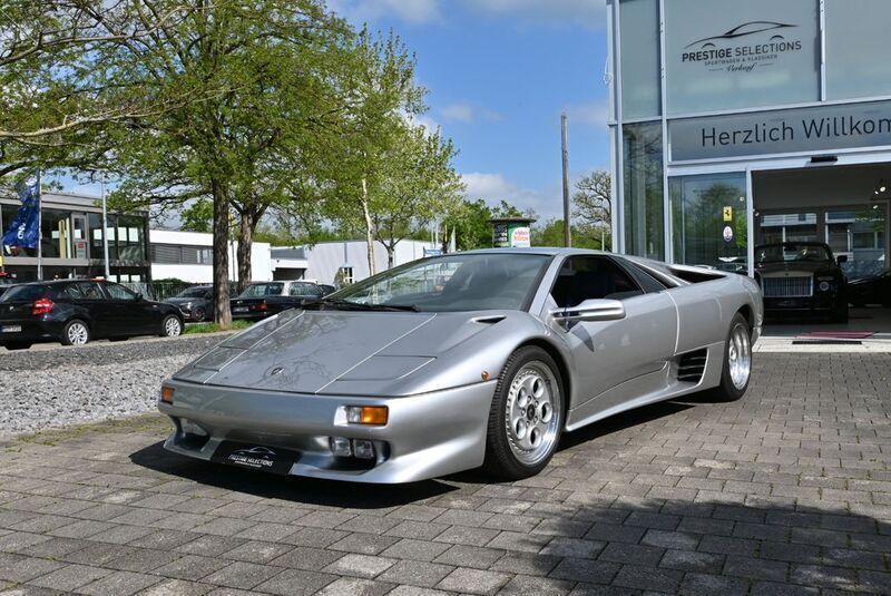Grau Gebraucht 1994 Lamborghini Diablo Coupé | 330.000 € - Bild 1/4