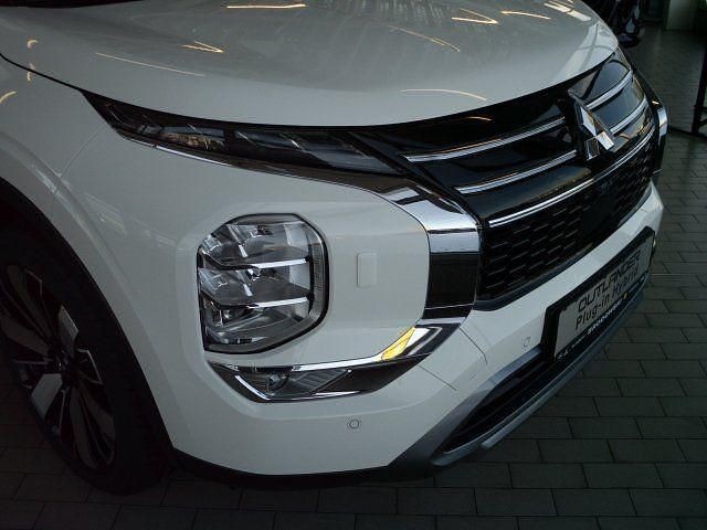 Neu Mitsubishi L Edition 306 PS (225 kW) 2025 Weiß SUV