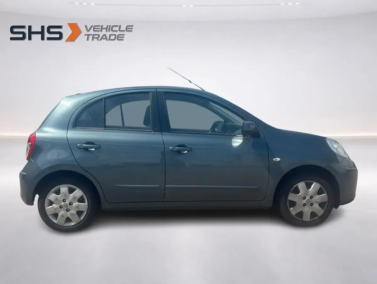 Gebraucht Nissan Micra Acenta 80 PS (58 kW) 2012 Grau Kleinwagen