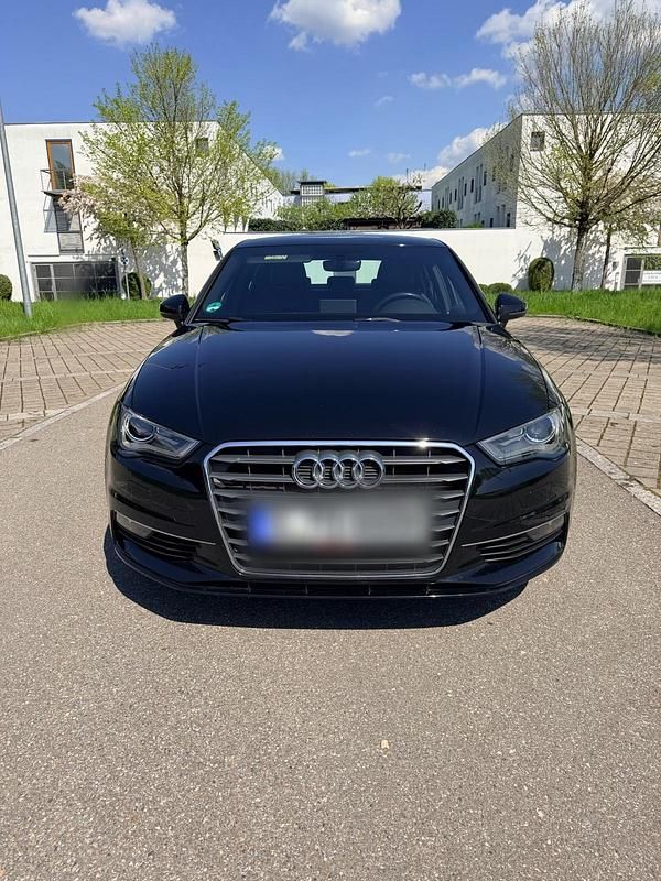 Gebraucht Audi A3 S-Line 125 PS (91 kW) 2015 Schwarz Limousine