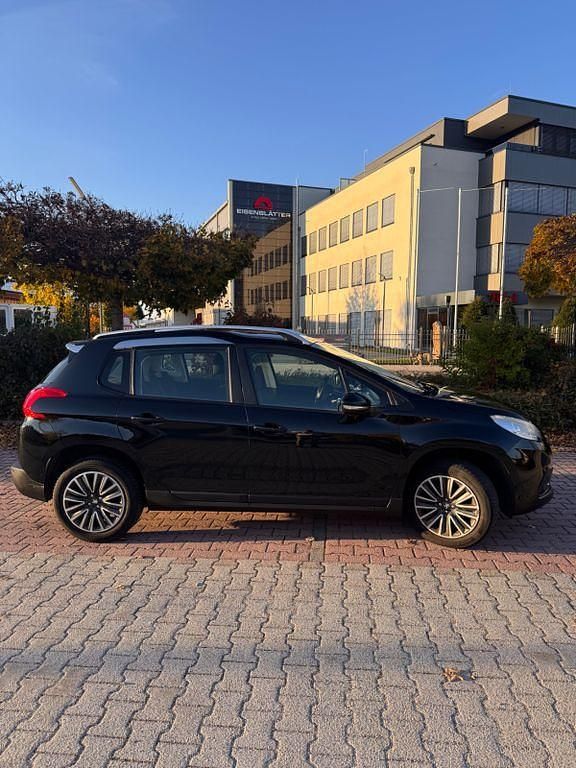 Gebraucht Peugeot 2008 Access 82 PS (60 kW) 2014 Schwarz SUV