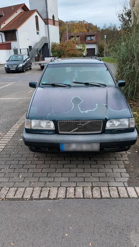 Second-hand Volvo 850 140 CP (102 kW) 1996 Andere farben Break