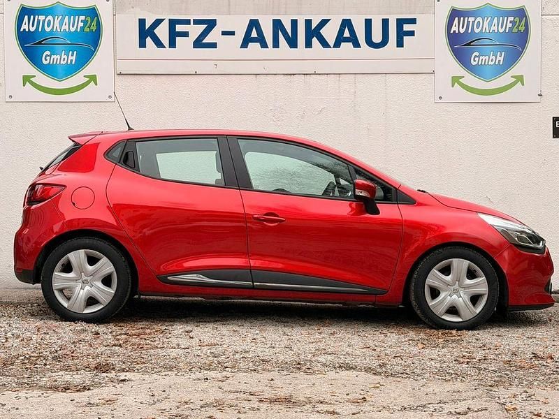 Gebraucht Renault Clio IV Experience 90 PS (66 kW) 2016 Rot Limousine