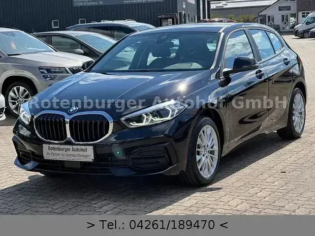 Gebraucht BMW 118 Advantage 136 PS (100 kW) 2023 Schwarz Limousine
