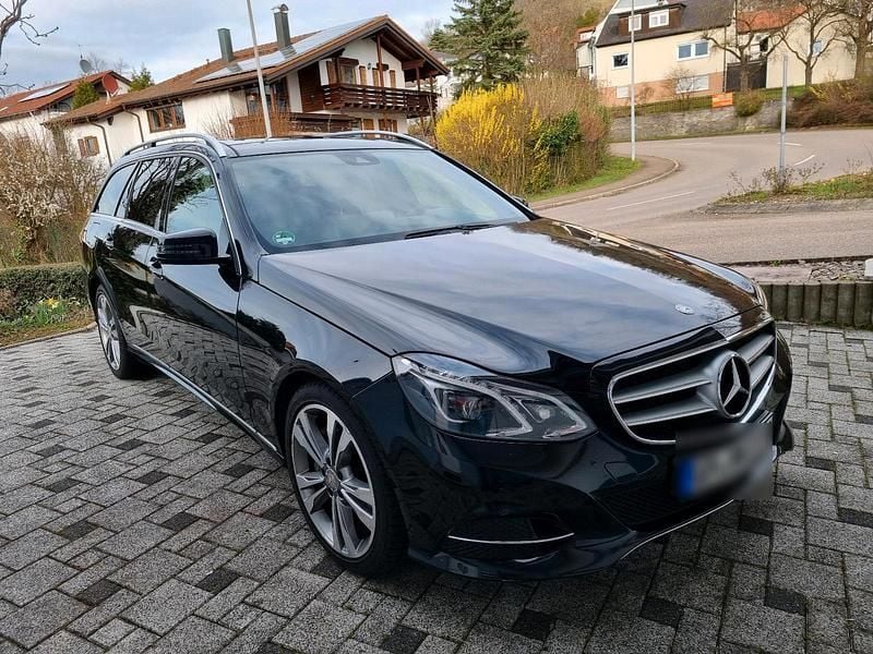 Gebraucht Mercedes E350 Avantgarde 252 PS (185 kW) 2013 Schwarz Kombi