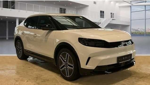 Gebraucht Ford Capri Premium 250 kW (340 PS) 2024 Frostweiß SUV