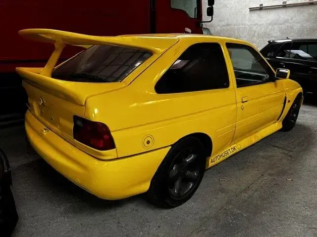 Gebraucht Ford Escort RS 220 PS (161 kW) 1992 Gelb Limousine
