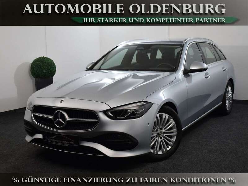 Hightecsilber metallic Gebraucht 2022 Mercedes C200 Avantgarde Kombi | 25.690 € (Guter Preis) - Bild 1/3