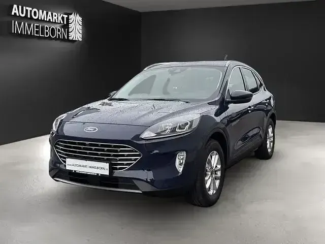 Gebraucht Ford Kuga Titanium 224 PS (164 kW) 2022 Blazerblau SUV