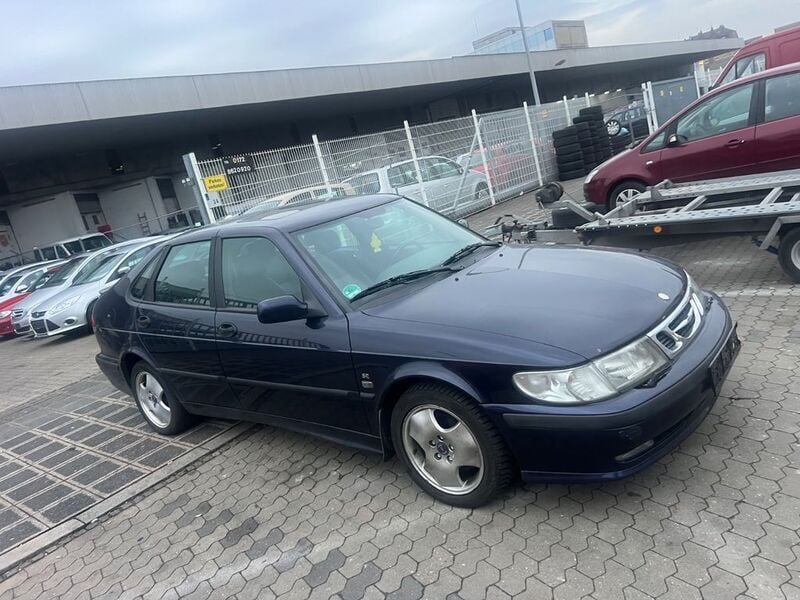 Blau Gebraucht 2002 Saab 9-3 Limousine | 1.499 € (Superpreis) - Bild 1/4