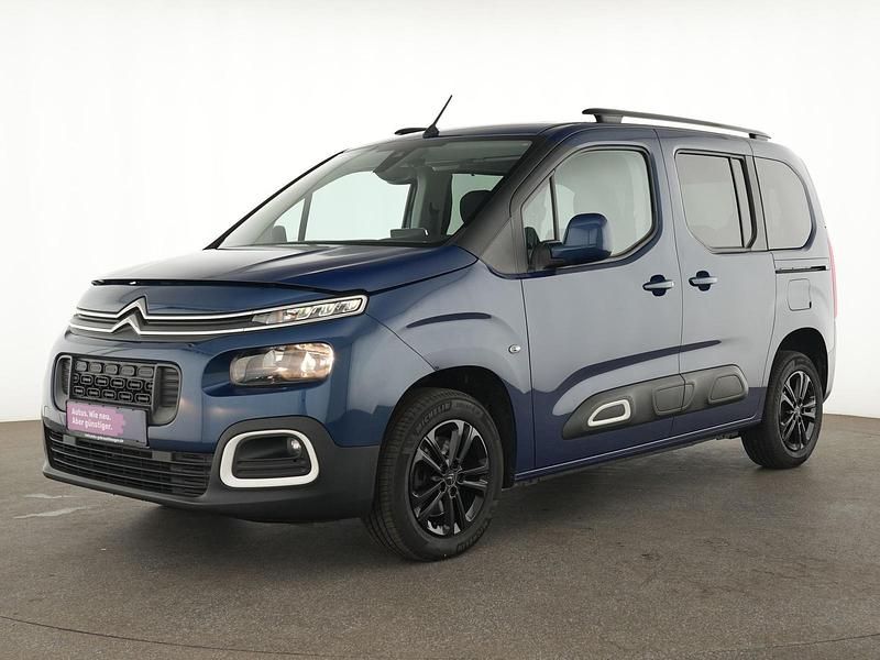 Nachtblau Gebraucht 2021 Citroën Berlingo Feel Van / Kleinbus | 19.434 € (Etwas zu teuer) - Bild 1/4